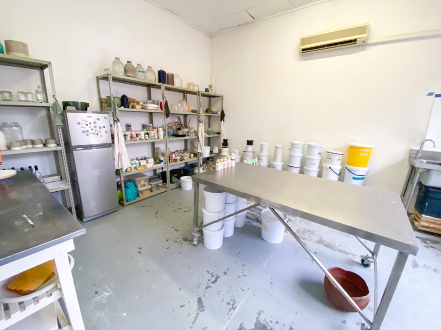 To Let commercial Property for Rent in Woodstock Western Cape